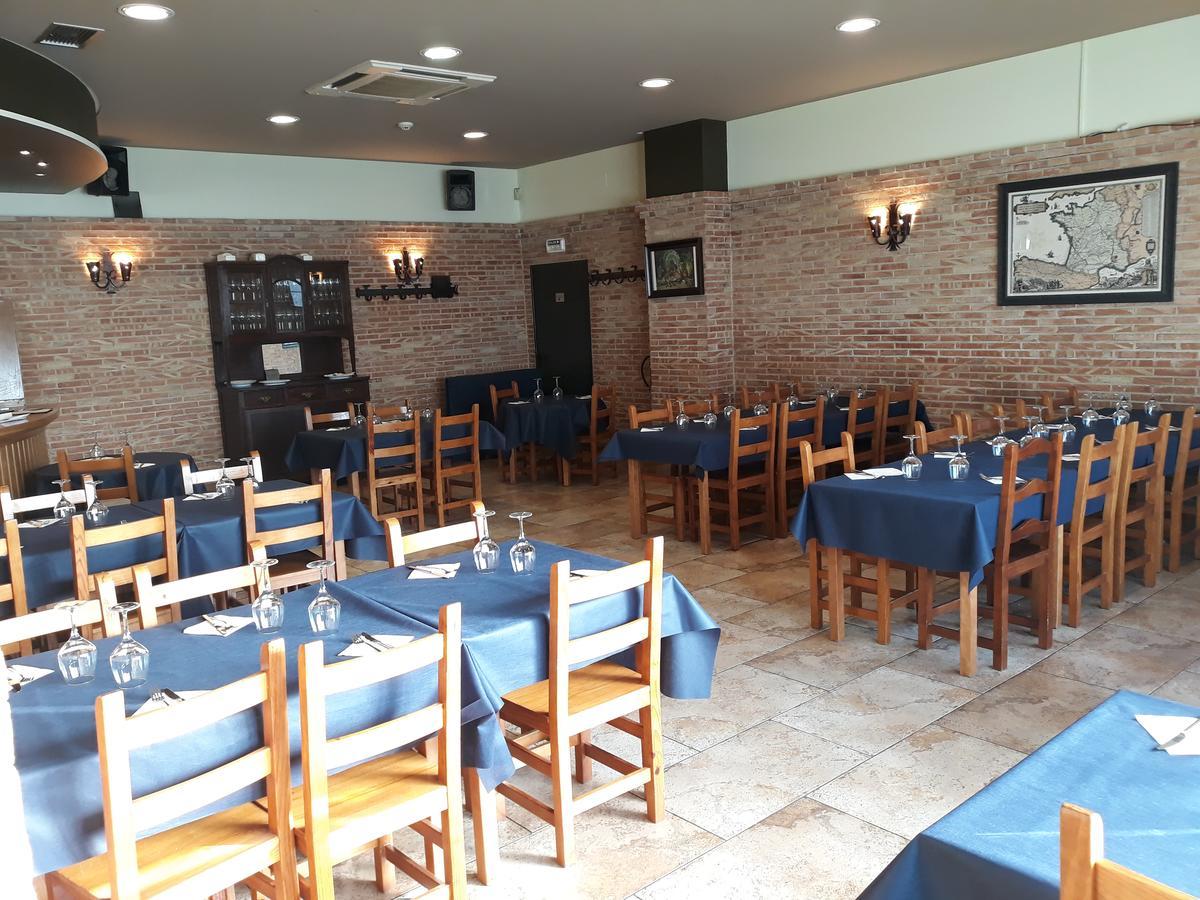 Hostal Ardoi 济祖尔·梅约 外观 照片
